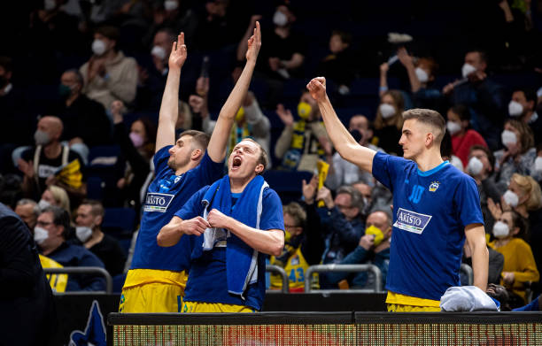 还为当地的 还为当地的