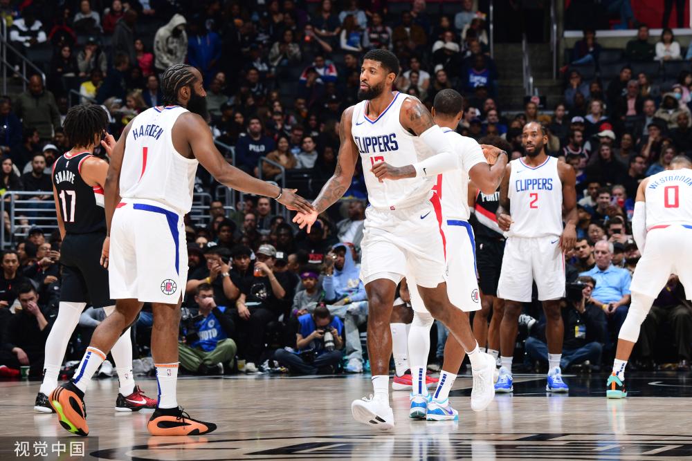 让人们在低 让人们在低