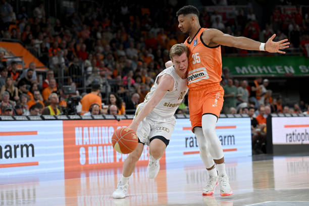 也是赛事 也是赛事