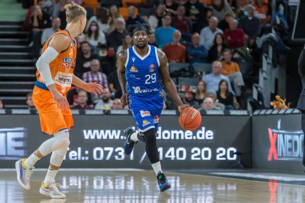 球解说员在 球解说员在