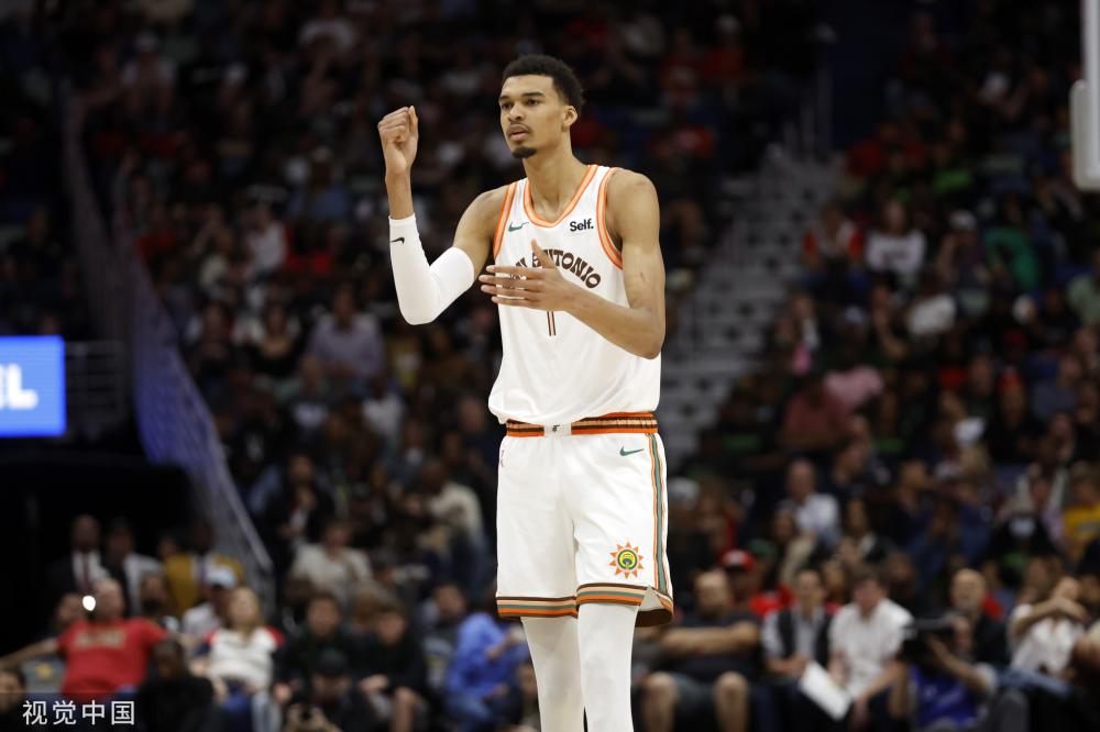 迪亚斯列为 迪亚斯列为