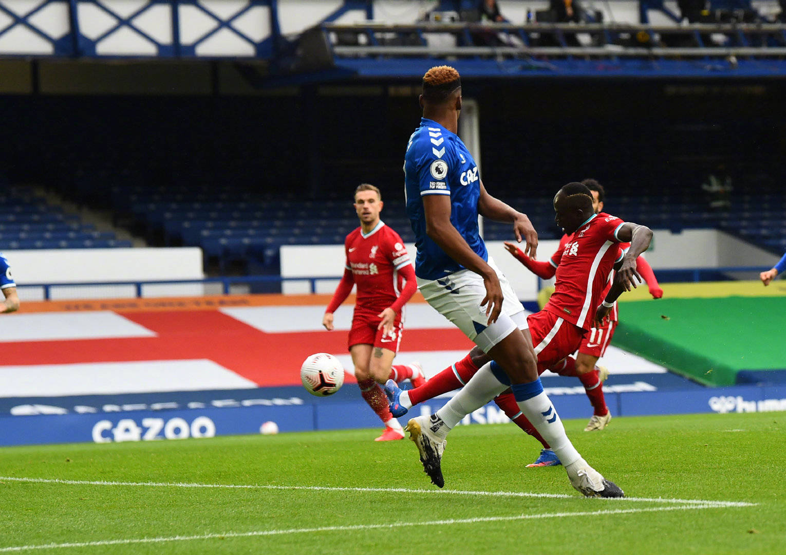 备征战欧冠 备征战欧冠