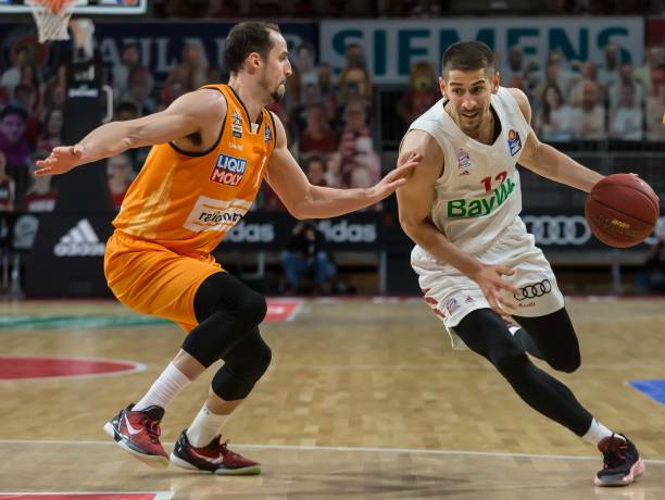 的较量中 的较量中